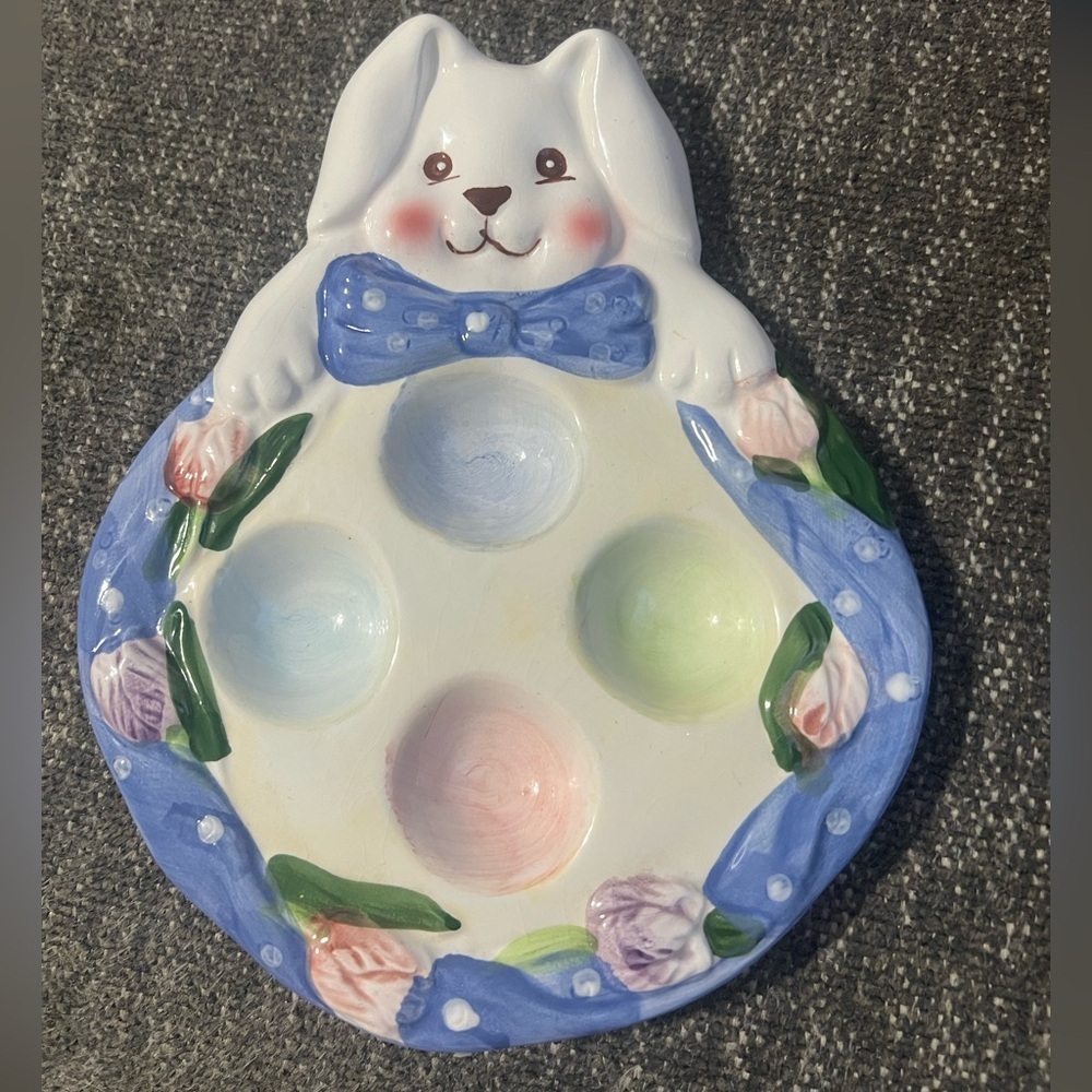Adorable Hand Painted Ceramic Easter Bunny 4 Count Serving Plate